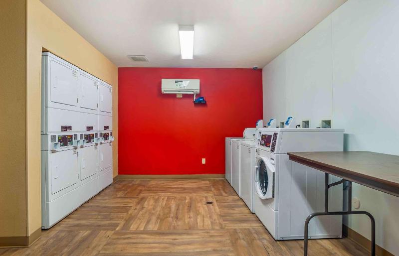 Extended Stay America Suites - Palm Springs - Airport - image 50