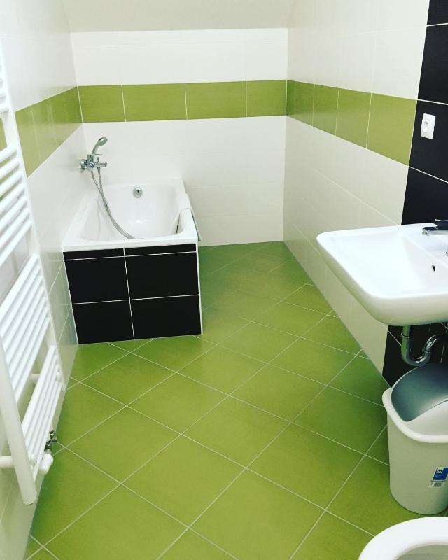 Deluxe Triple Room image 3
