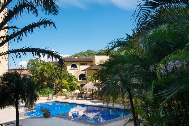 Apartotel & Suites Villas del Rio - image 4