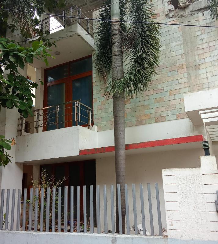 The Hills Studio Appartment - image 10