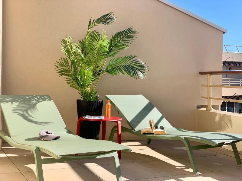 Comfort Room image 4