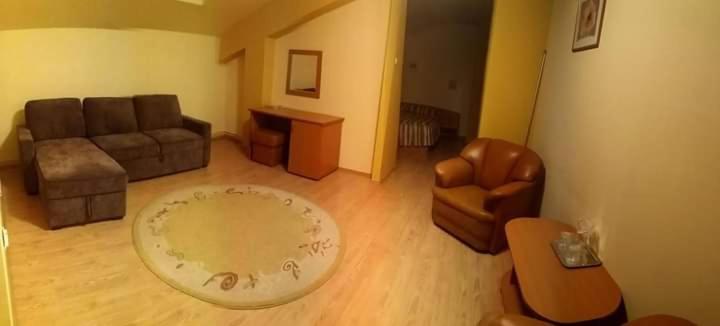 Junior Suite image 2