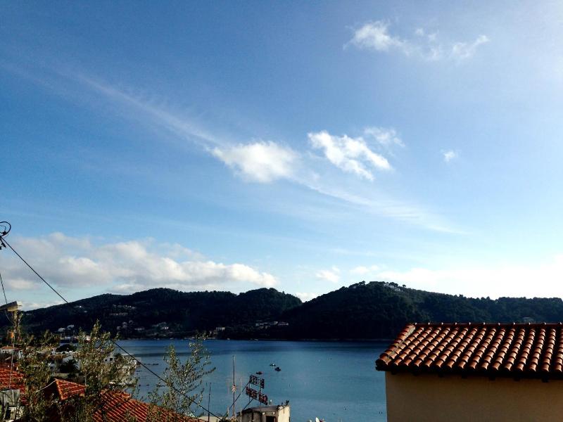 Oikies Skiathos - image 23