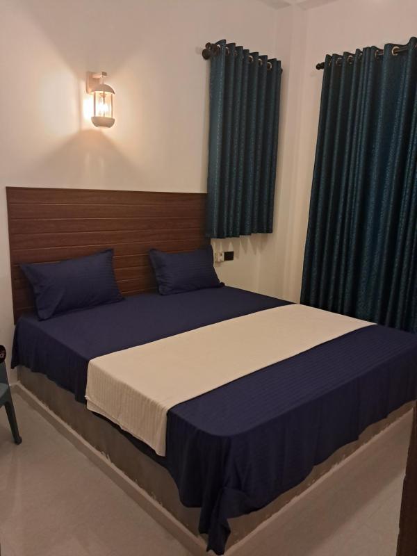 Double Room with Private Bathroom image 1