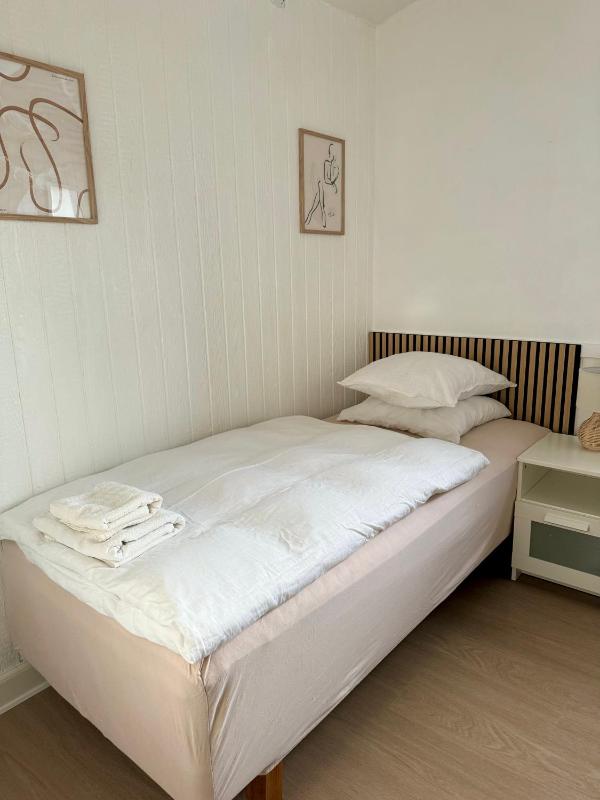 Single Room image 1