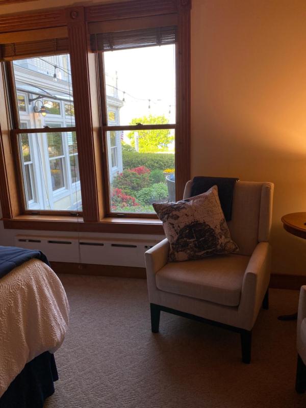 Double Room with Sea View image 2