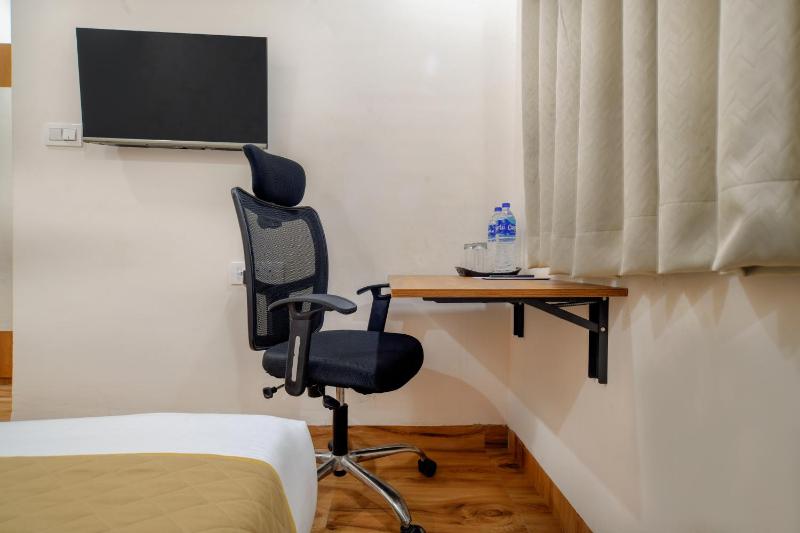 Aceotel Inn Vijay Nagar - image 16