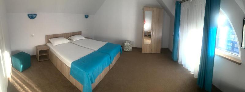 Double Room with Terrace image 1
