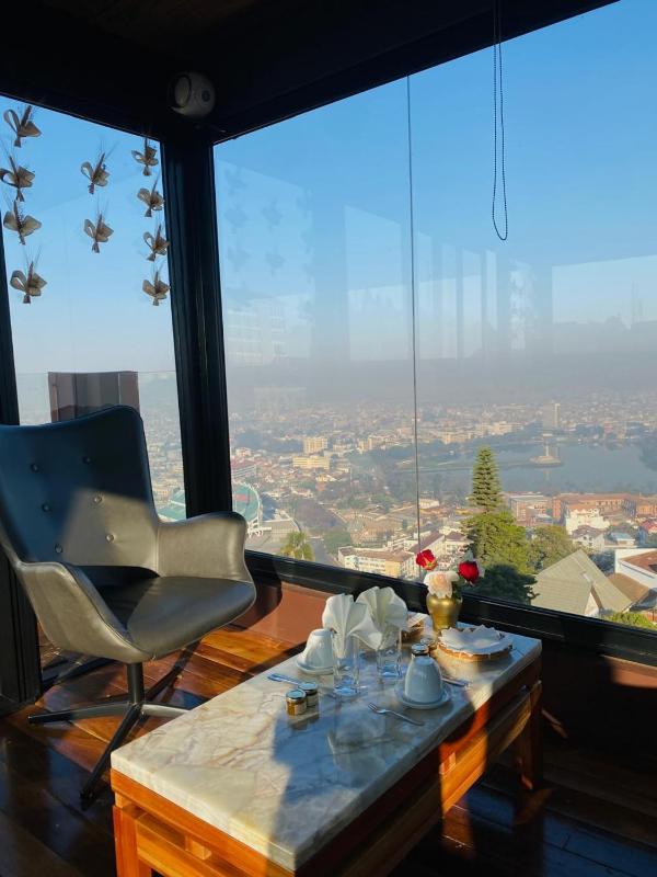 Andriana Luxury - image 12