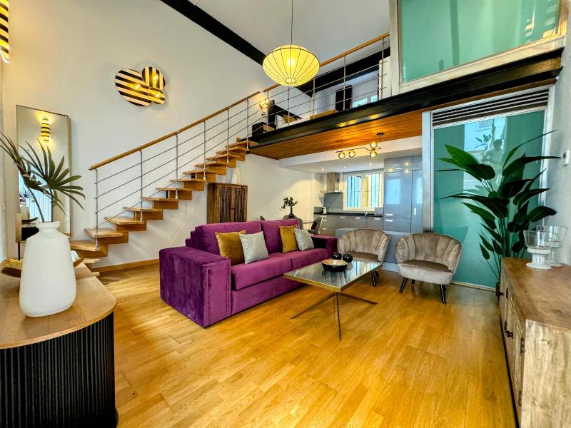 Misterhost Loft Alameda - image 8