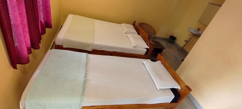 Sri Vinayaga Rooms - image 6