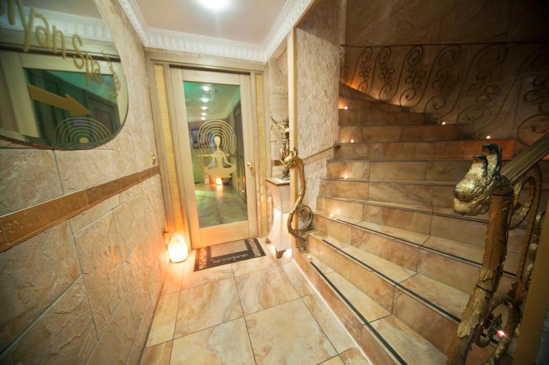 Grand Asiyan Hotel - image 14