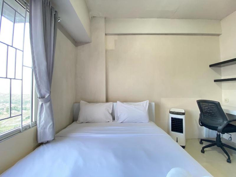 Cozy 2BR Apartment at Pinewood Jatinangor By Travelio - image 5