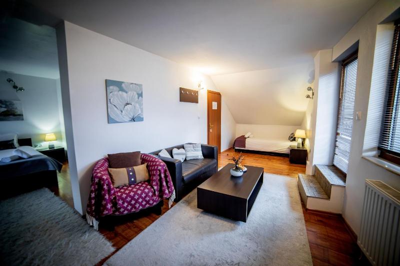 Velinov Boutique Hotel - image 33