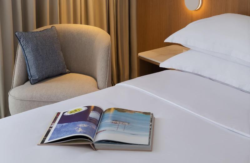 Standard Double Room - Sea Side image 4