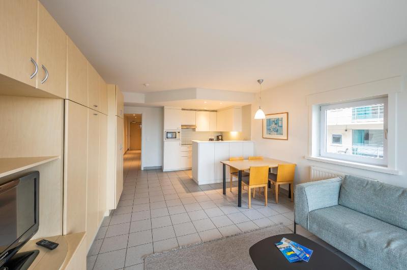 One-Bedroom Apartment with City View image 1