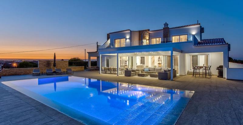 Villa Goldeneye - Luxury 6 Bedroom Villa - image 17
