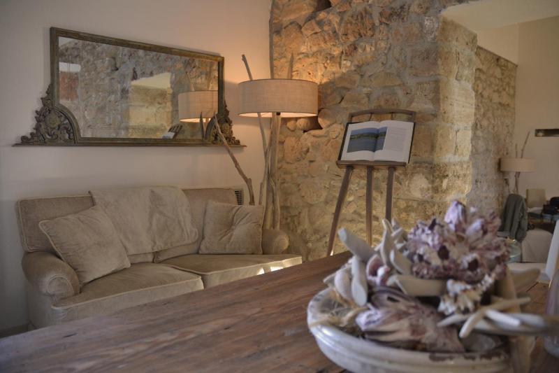 Scilla Maris Charming Suites - image 17