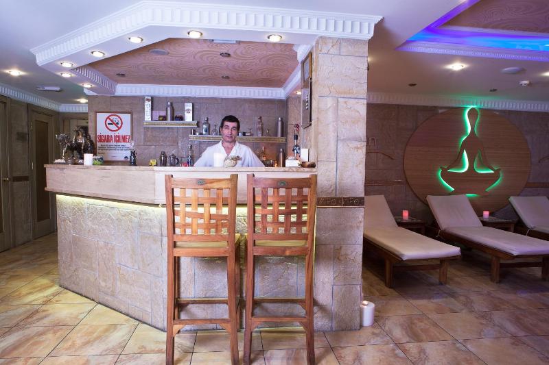 Grand Asiyan Hotel - image 12