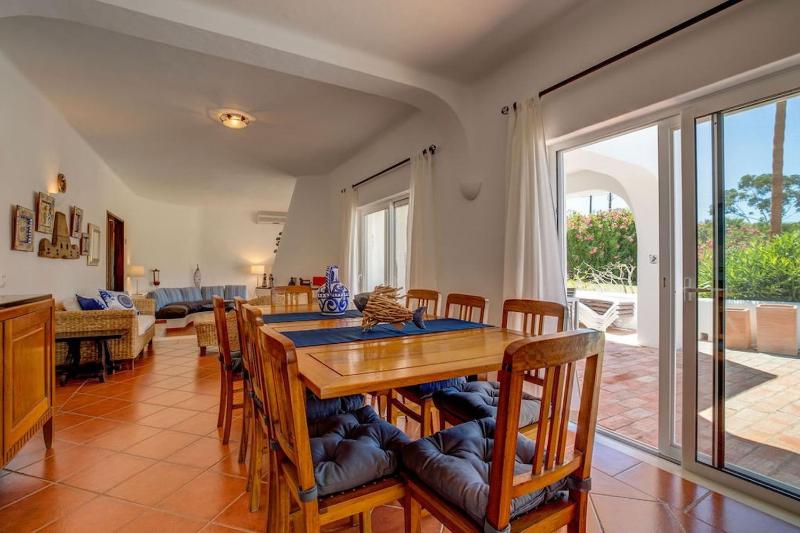 Casa Ninho - Spacious 5 bedroom villa - image 18