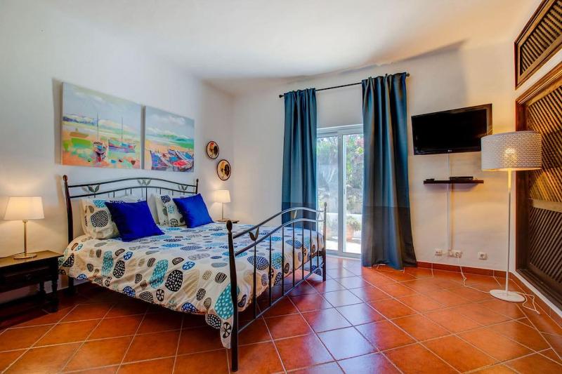 Casa Ninho - Spacious 5 bedroom villa - image 11