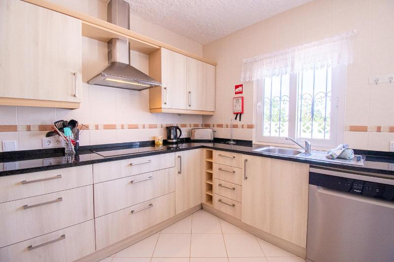 Casa Alegria - Perfect Villa for Families - image 6