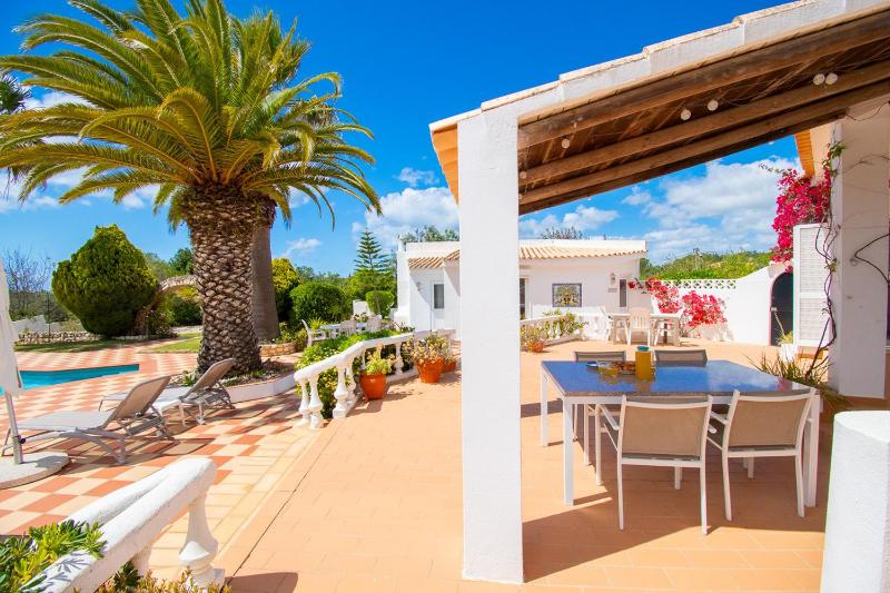 Casa Alegria - Perfect Villa for Families - image 2
