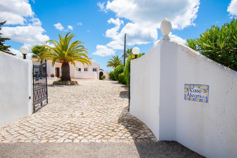 Casa Alegria - Perfect Villa for Families - image 24