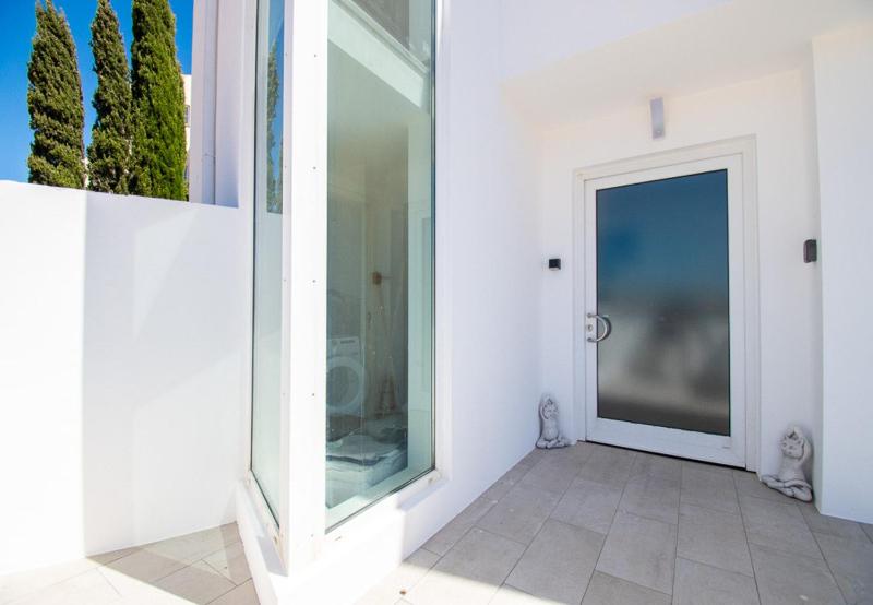 Casa Cubo - Amazing Central 6 bedroom Villa - image 16
