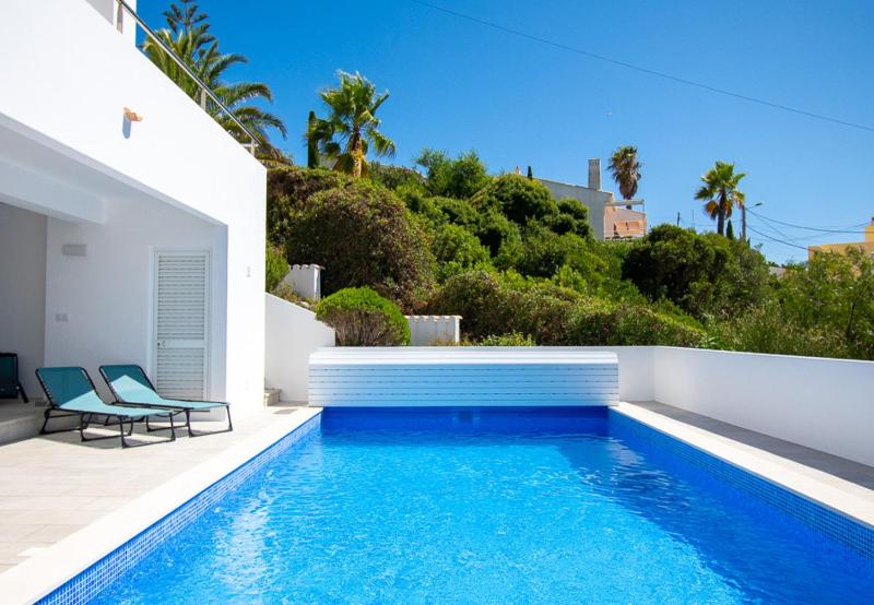Casa Cubo - Amazing Central 6 bedroom Villa - image 10
