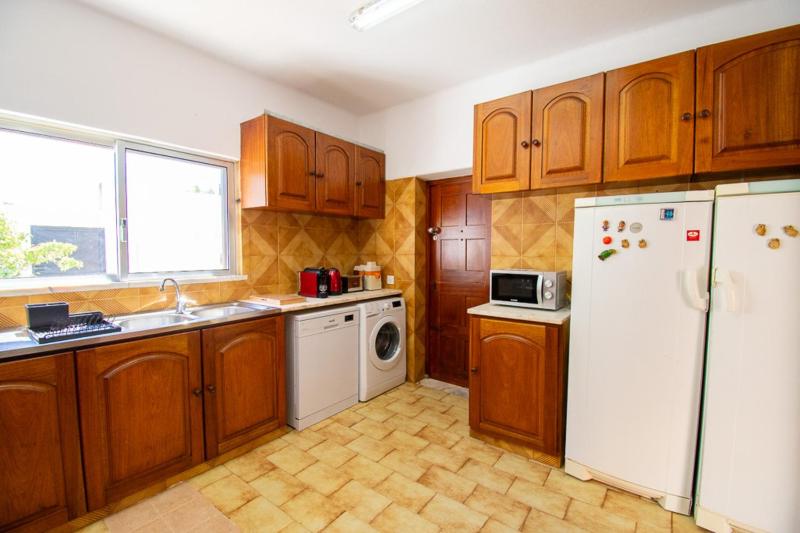 Casa Xodo - Charming 3-Bedroom Villa - image 32
