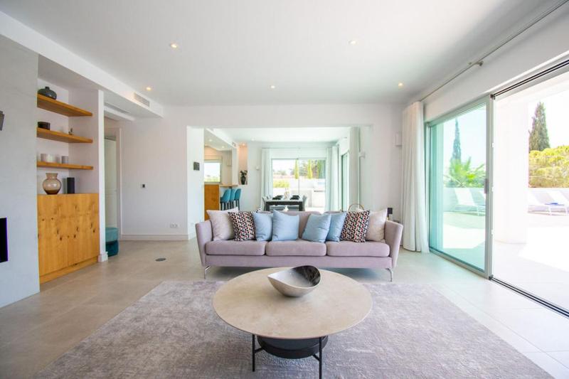 Casa da Lua - Luxury 4-Bedroom Villa with Pool - image 36