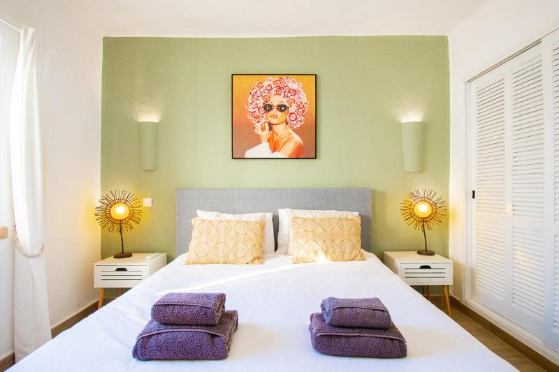 C65 Quinta do Paraiso - Charming 2-Bedroom Bungalow - image 44