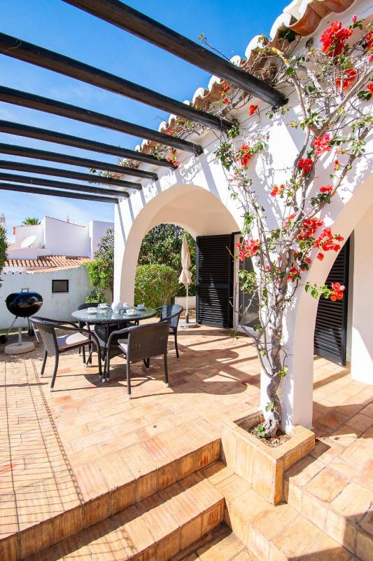 Casa Miguel - Family-Friendly 3-Bedroom Villa with Private Pool - image 26
