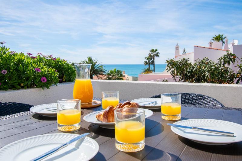 Casa Miguel - Family-Friendly 3-Bedroom Villa with Private Pool - image 18