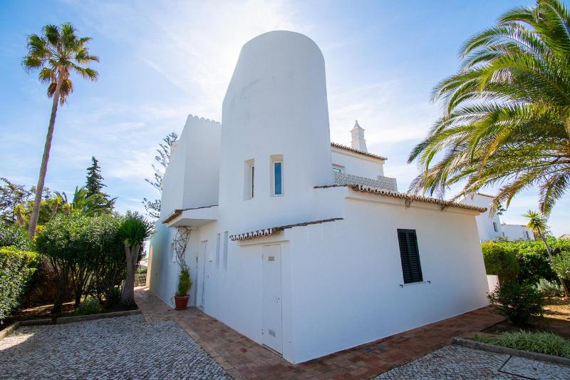 Casa Miguel - Family-Friendly 3-Bedroom Villa with Private Pool - image 37