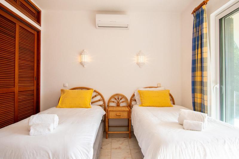 Casa Miguel - Family-Friendly 3-Bedroom Villa with Private Pool - image 34