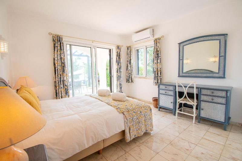 Casa Miguel - Family-Friendly 3-Bedroom Villa with Private Pool - image 20