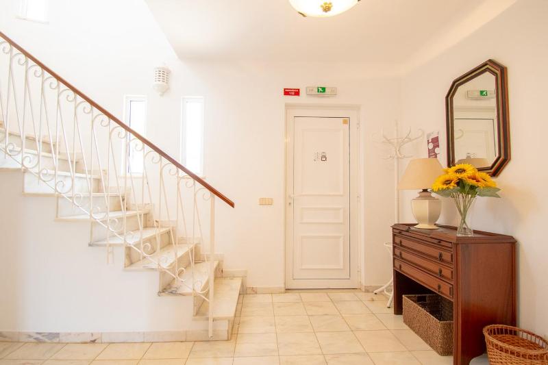 Casa Miguel - Family-Friendly 3-Bedroom Villa with Private Pool - image 33