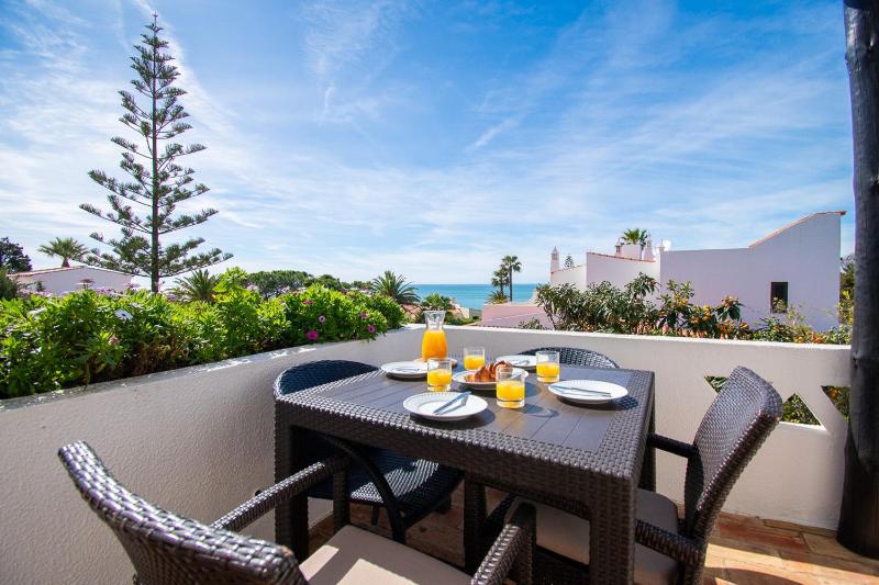 Casa Miguel - Family-Friendly 3-Bedroom Villa with Private Pool - image 21