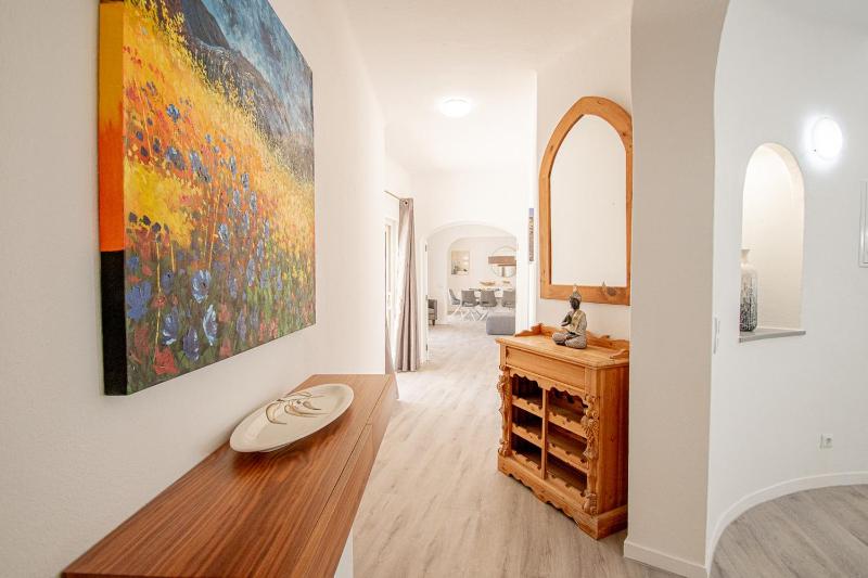 The Gaff - Great 5-Bedroom Villa - image 39