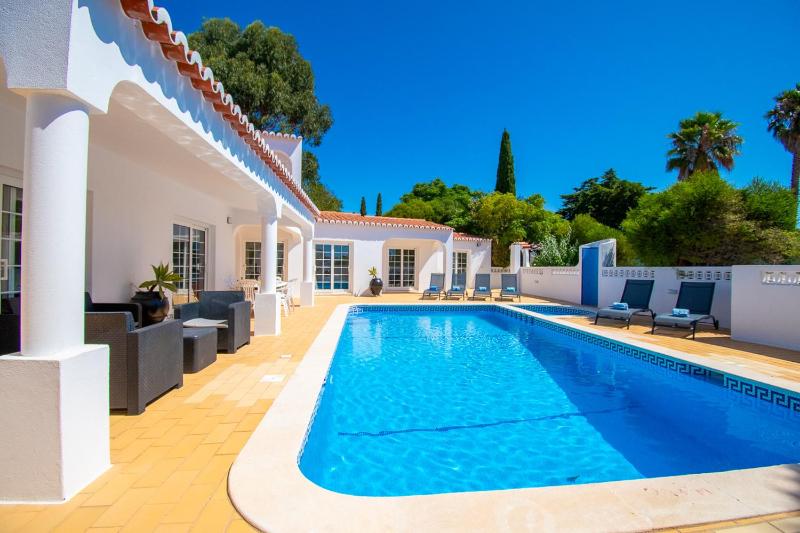 The Gaff - Great 5-Bedroom Villa - image 35