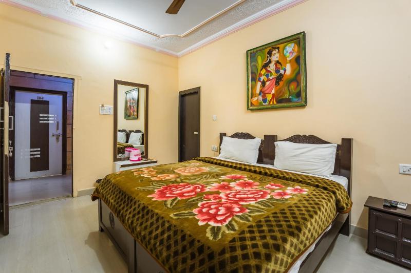Hotel Prince-Near Jaisalmer Fort - image 6