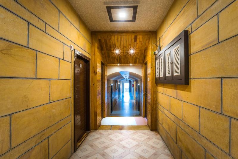 Hotel Prince-Near Jaisalmer Fort - image 8