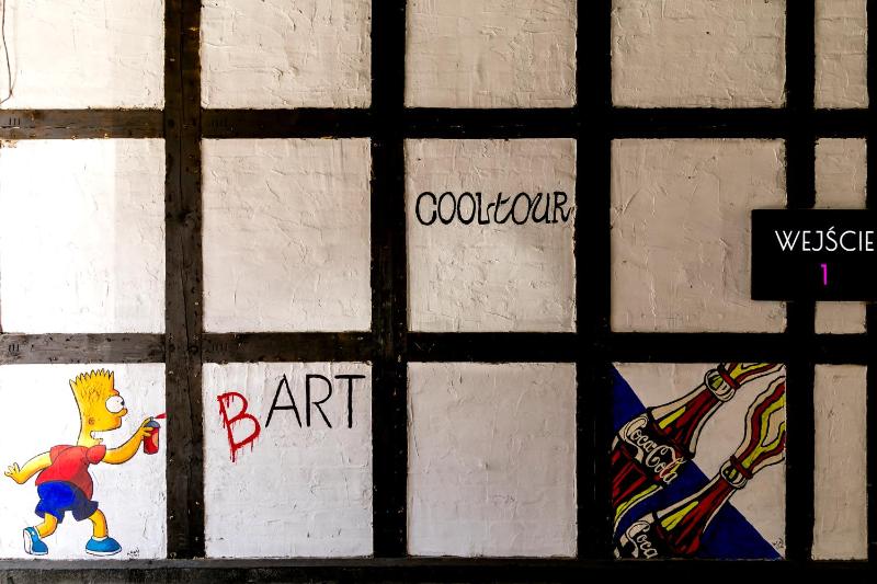 Cooltour Hostel - image 7