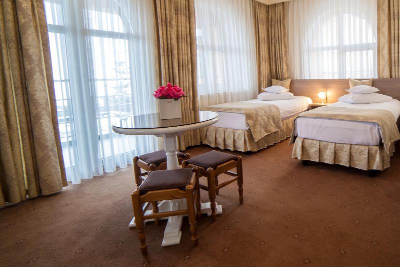 Triple Room image 3