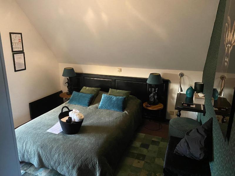Double Room image 1