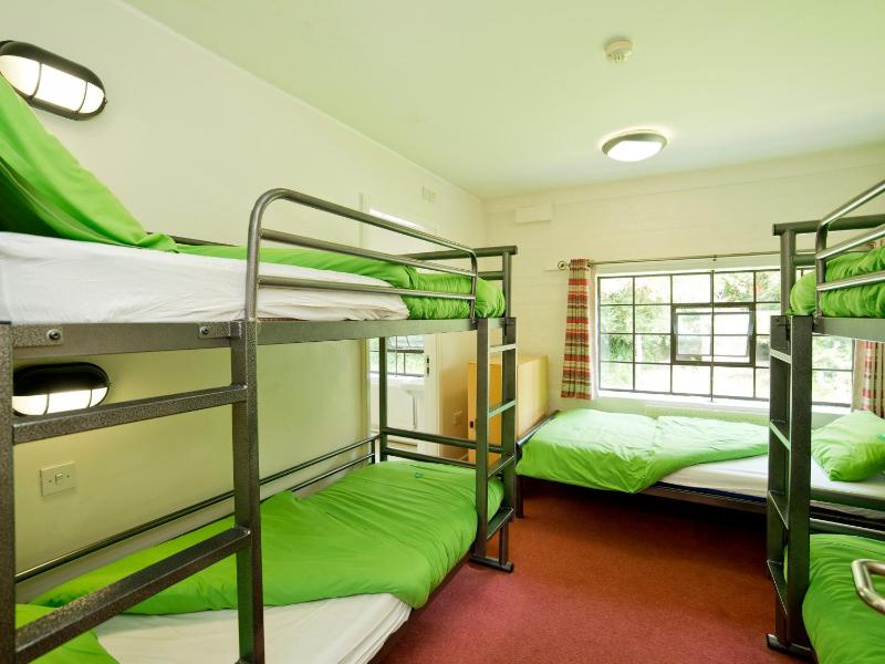 Dormitory Room with Shared Bathroom (5 Adults) image 2