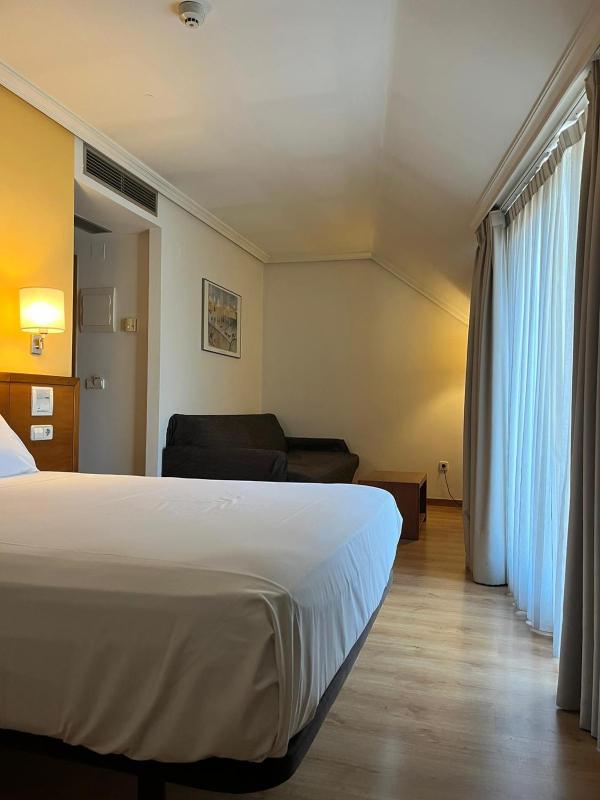U Hotel Ogalia Vigo - image 7