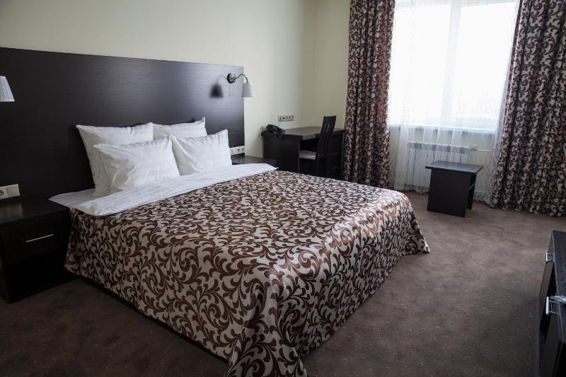 Standard Double or Twin Room image 2